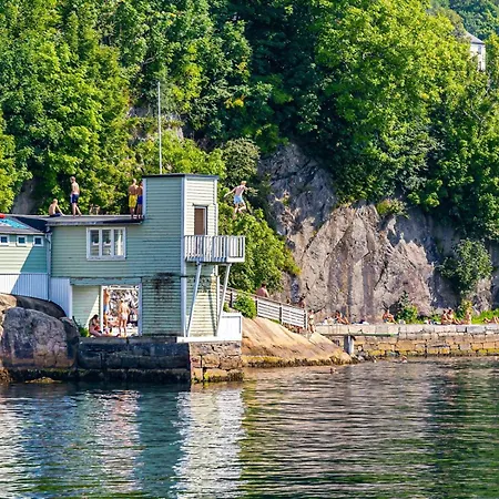 Modern Penthouse In Sandviken شقة برغن